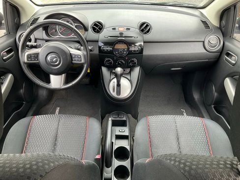 Used 2013 MAZDA MAZDA2 Touring image 29