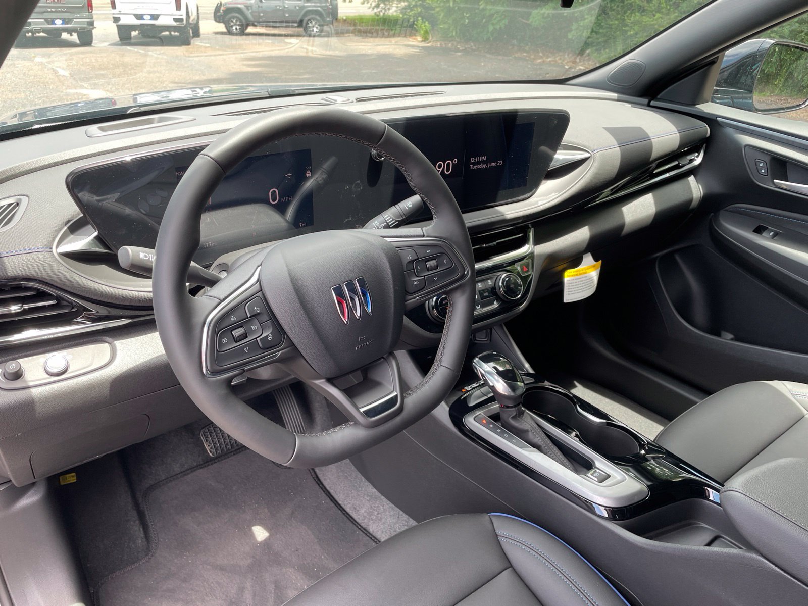 New 2026 Buick Envista Sport Touring w/ Convenience I Package FWD image 29