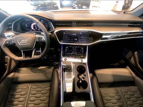 Certified 2025 Audi RS 6 performance w/ Executive Package image 15