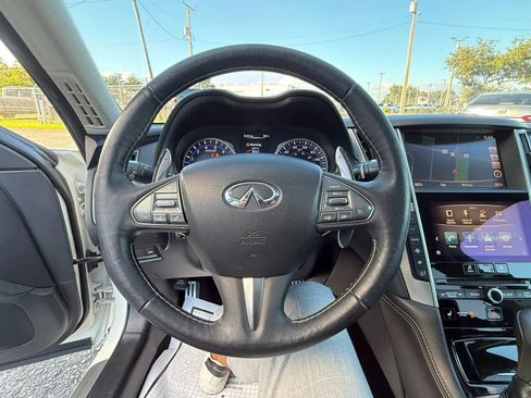 Used 2016 INFINITI Q50 Sport image 16