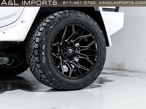 Used 2008 HUMMER H2 image 24