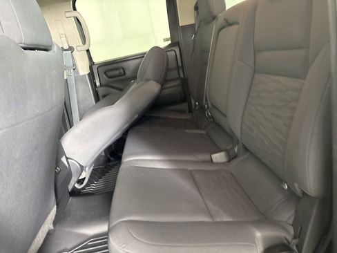 Used 2022 Nissan Frontier S w/ Technology Package image 22