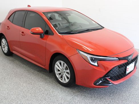 Used 2024 Toyota Corolla SE FWD image 4