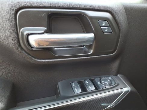 Used 2024 Chevrolet Silverado 1500 Custom Trail Boss w/ Midnight Edition image 15