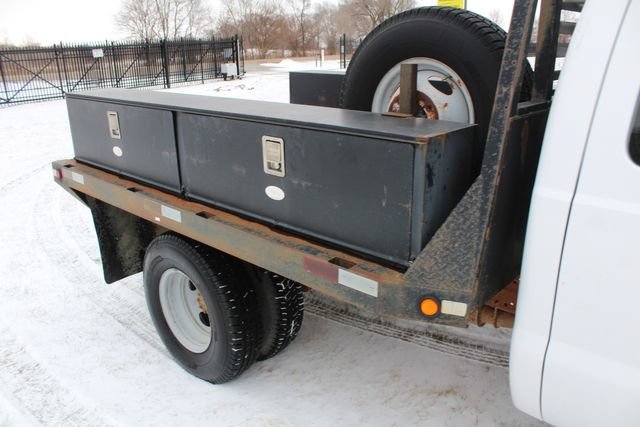Used 2001 Ford F350 2WD SuperCab DRW Super Duty image 9