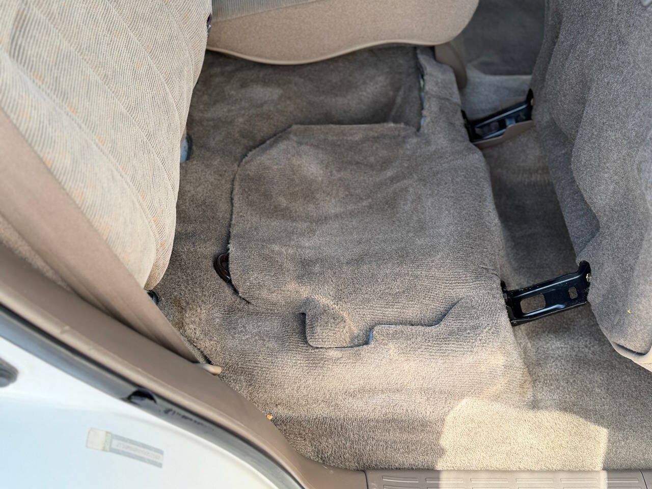 Used 2000 Toyota 4Runner 2WD w/ Upgrade Value Pkg 1 image 29
