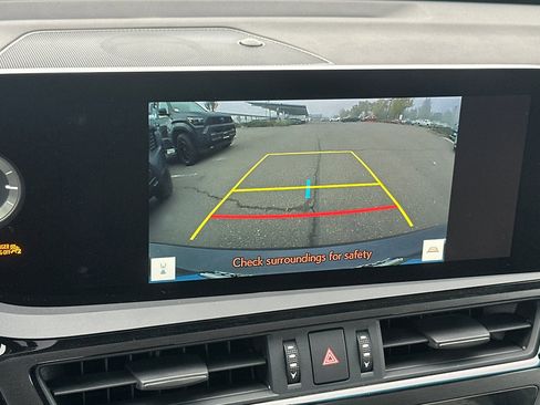 New 2025 Lexus ES 350 w/ Premium Package image 18