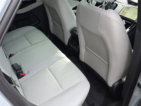 New 2026 Land Rover Range Rover Evoque S image 11