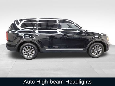 Used 2024 Kia Telluride LX image 12