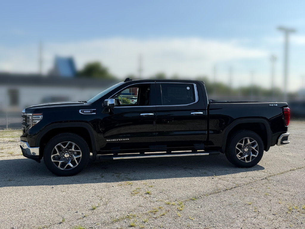 New 2026 GMC Sierra 1500 SLT w/ SLT Premium Plus Package AWD/4WD image 2