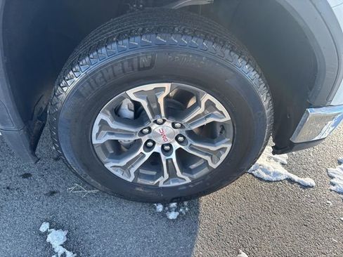 Used 2025 GMC Sierra 1500 SLT image 34