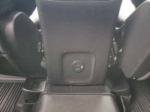 Used 2022 Ford Escape SE w/ Convenience Package AWD/4WD image 16