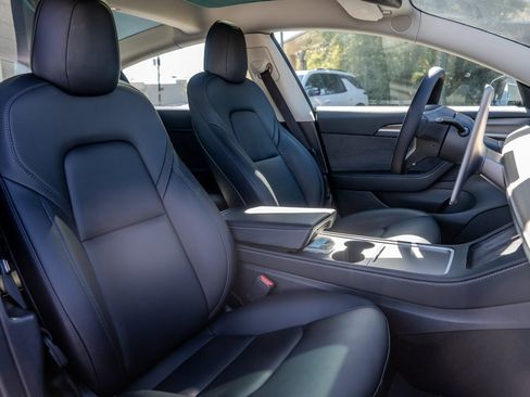 Used 2023 Tesla Model 3 Performance image 19