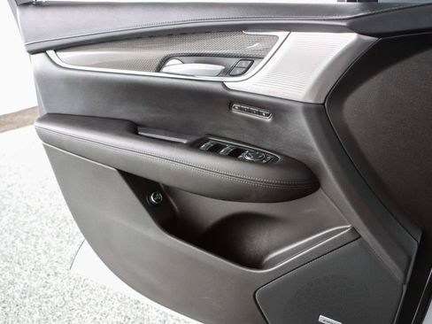 Used 2023 Cadillac XT5 Sportv image 24