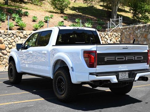 Used 2025 Ford F150 Raptor AWD/4WD image 6