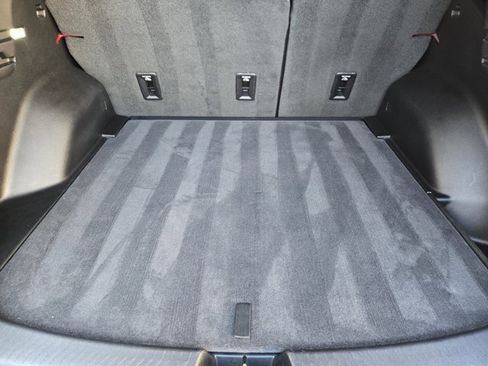 Used 2025 Chevrolet Equinox EV RS image 32