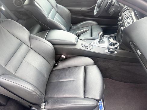 Used 2010 BMW M6 Convertible image 17