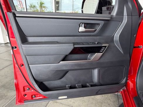 New 2026 Toyota Tundra Limited AWD/4WD image 15
