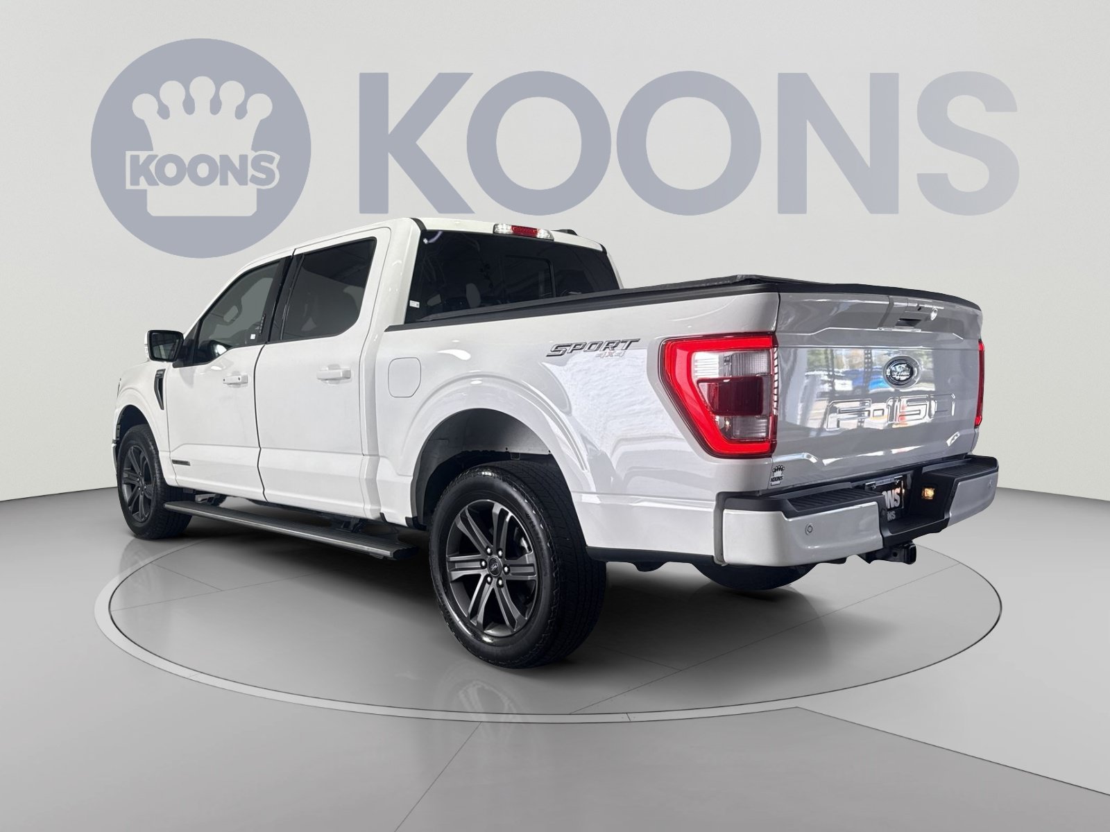 Used 2023 Ford F150 Lariat w/ Equipment Group 502A High AWD/4WD image 8