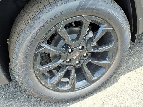 New 2026 GMC Terrain Elevation w/ Black Edition AWD/4WD image 7