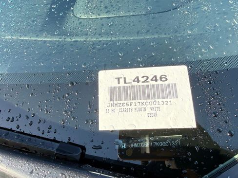 Used 2019 Honda Clarity Plug-In Hybrid image 9