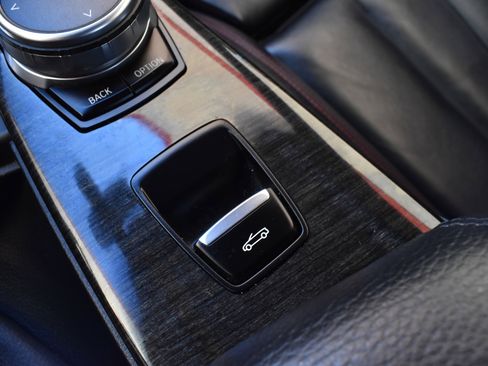 Used 2018 BMW 430i Convertible image 41