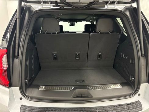 New 2026 GMC Yukon Denali AWD/4WD image 8