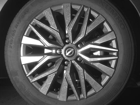 Used 2025 Nissan Altima 2.5 SV image 13