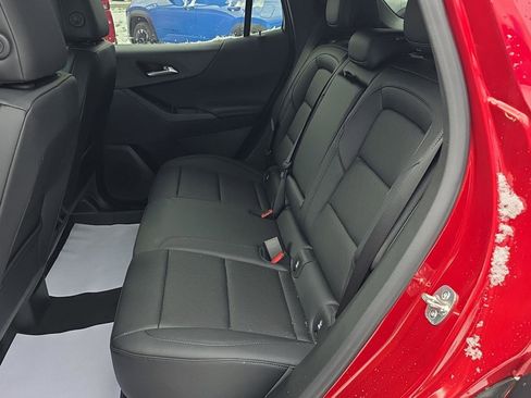New 2026 Chevrolet Equinox LT w/ Convenience Package II image 21