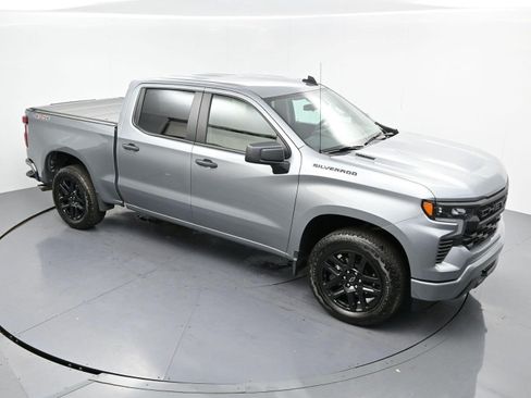 Used 2025 Chevrolet Silverado 1500 Custom w/ Turbomax Blackout Package AWD/4WD image 36
