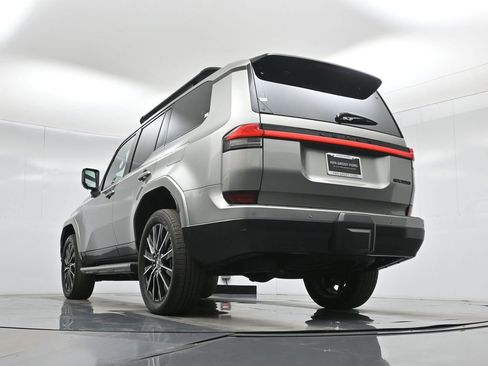 Used 2025 Lexus GX 550 w/ Accessory Package (2T) image 52