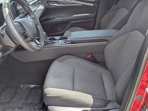 Used 2025 Toyota Camry LE FWD image 15