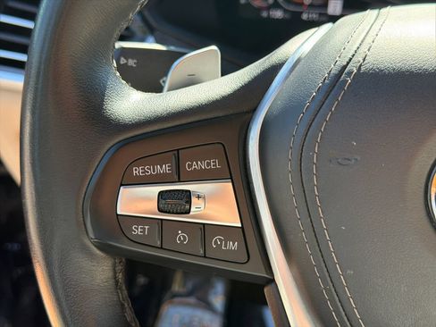 Used 2022 BMW X5 sDrive40i w/ Premium Package RWD image 25