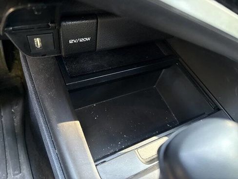 Used 2022 Toyota Camry SE w/ Cold Weather Package image 23