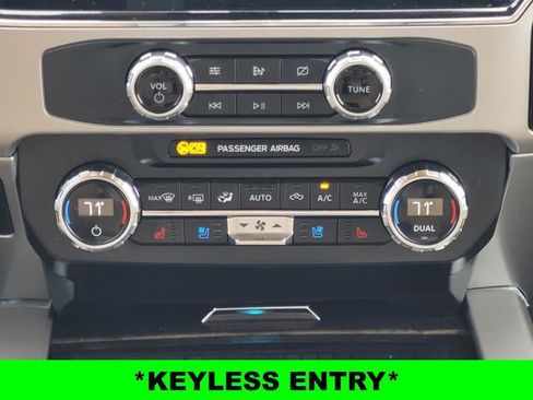 Used 2022 Ford F250 Lariat w/ Lariat Ultimate Package image 15