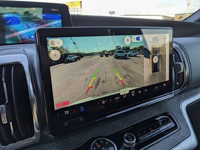 Used 2025 Ford Expedition Tremor AWD/4WD image 29