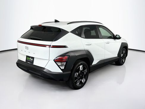 Used 2025 Hyundai Kona SEL FWD image 9