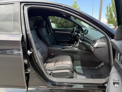Used 2022 Honda Accord Sport image 28