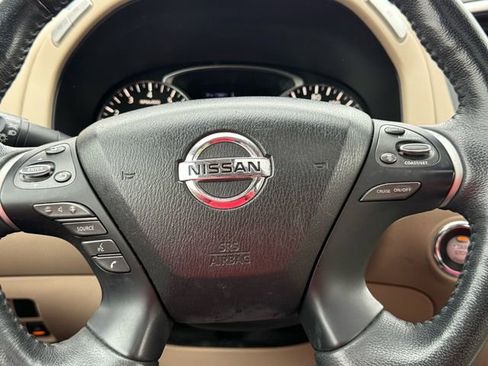 Used 2018 Nissan Pathfinder SL w/ SL Premium Package image 25