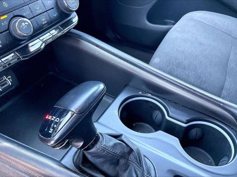 Used 2023 Dodge Durango GT AWD/4WD image 15