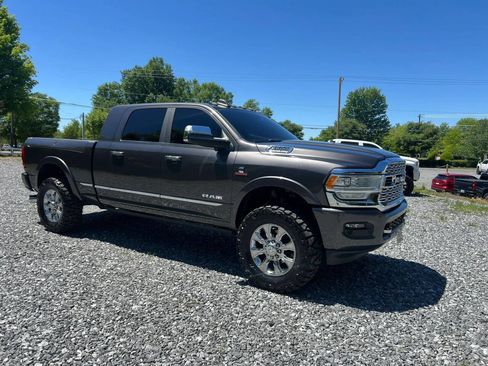 Used 2019 RAM 2500 Limited AWD/4WD image 1