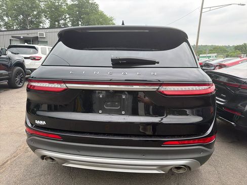 Used 2024 Lincoln Corsair AWD image 7