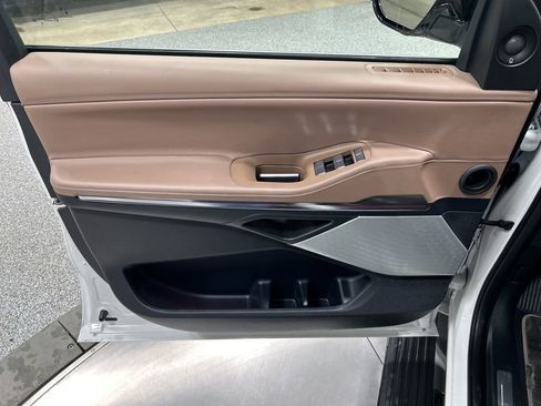 Used 2025 Lincoln Navigator L Black Label image 12