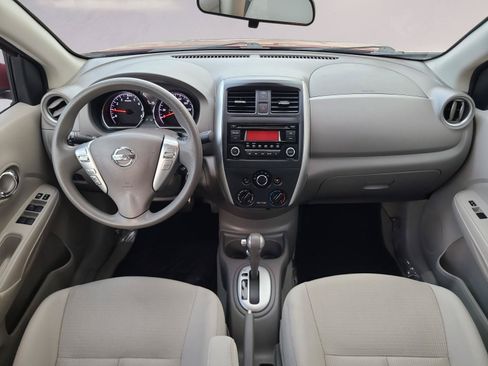 Used 2016 Nissan Versa SV w/ SV Appearance Package FWD image 16