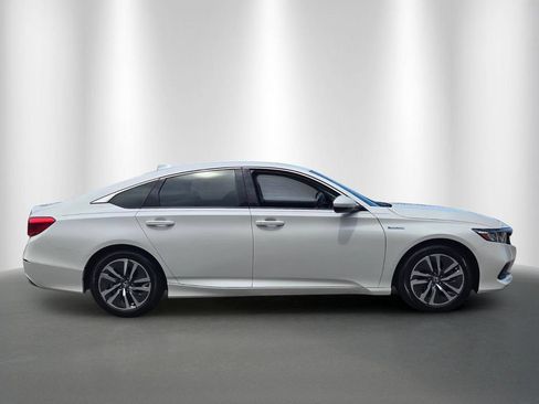Certified 2021 Honda Accord Hybrid image 2