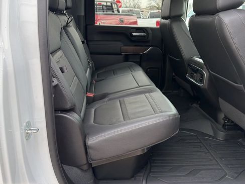 Used 2022 GMC Sierra 2500 Denali w/ Denali Ultimate Package AWD/4WD image 13