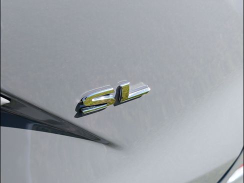 Used 2024 Nissan Murano SL image 7