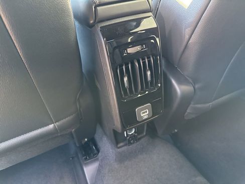 New 2026 Jeep Compass Latitude image 31