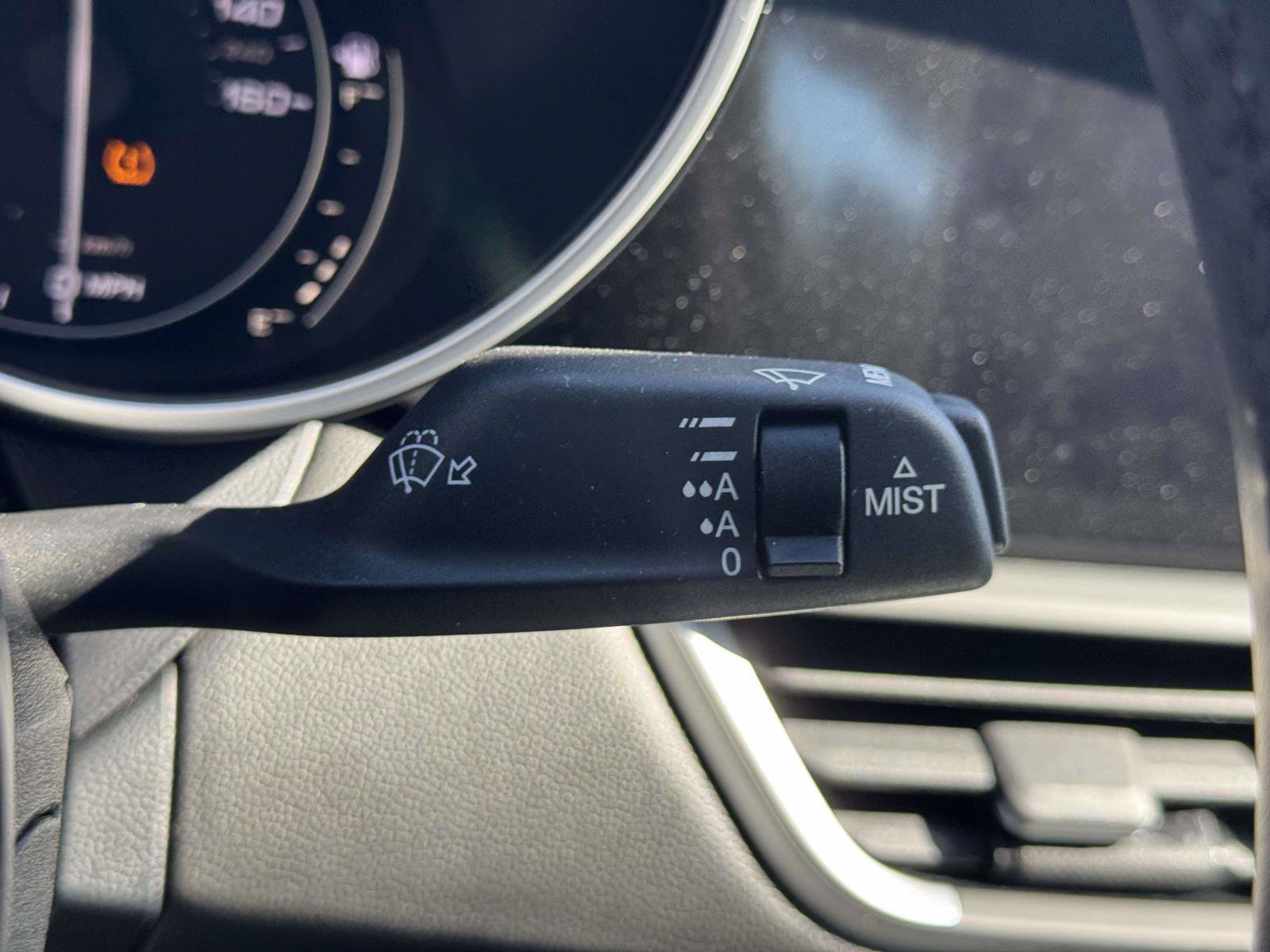 Used 2020 Alfa Romeo Giulia Ti AWD/4WD image 19