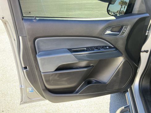 Used 2017 Chevrolet Colorado Z71 image 14